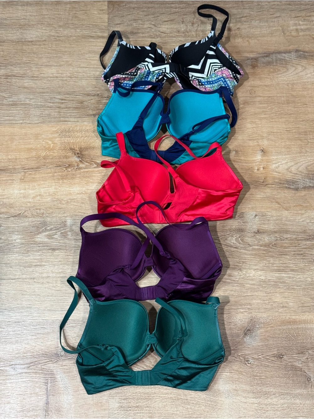 Victoria’s Secret Assorted Colors and Prints Padded Push-Up Bras Size 34B 5/$40 - Picture 7 of 12
